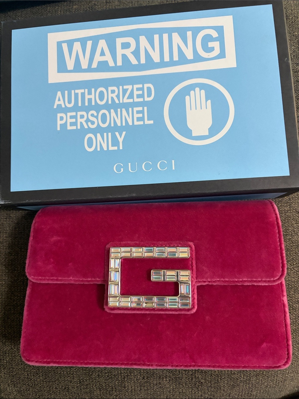 Gucci Fuchsia Velvet GG Crystal-Embellished Handbag